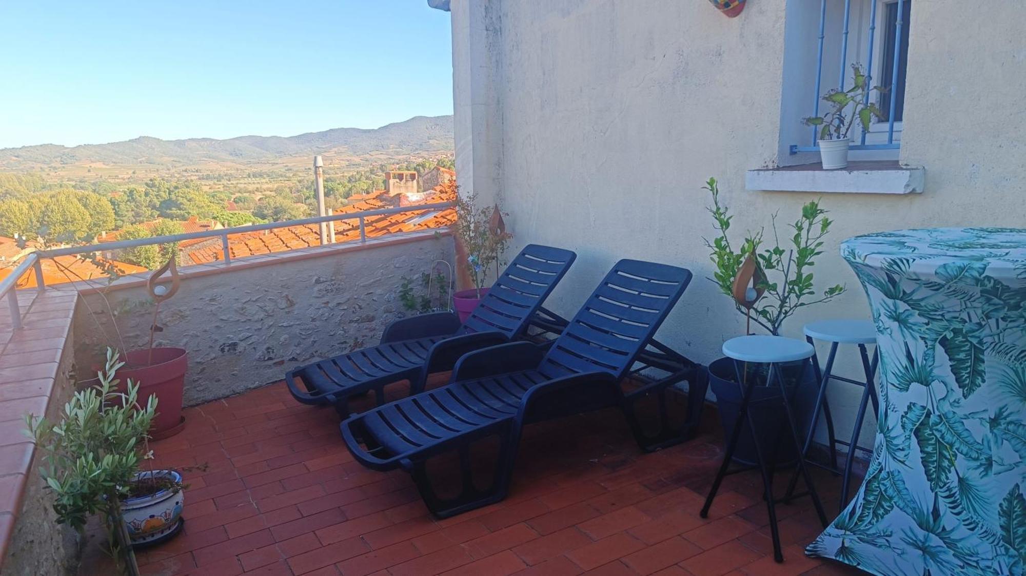 A L' Estiu Bed & Breakfast Latour-de-France Exterior photo